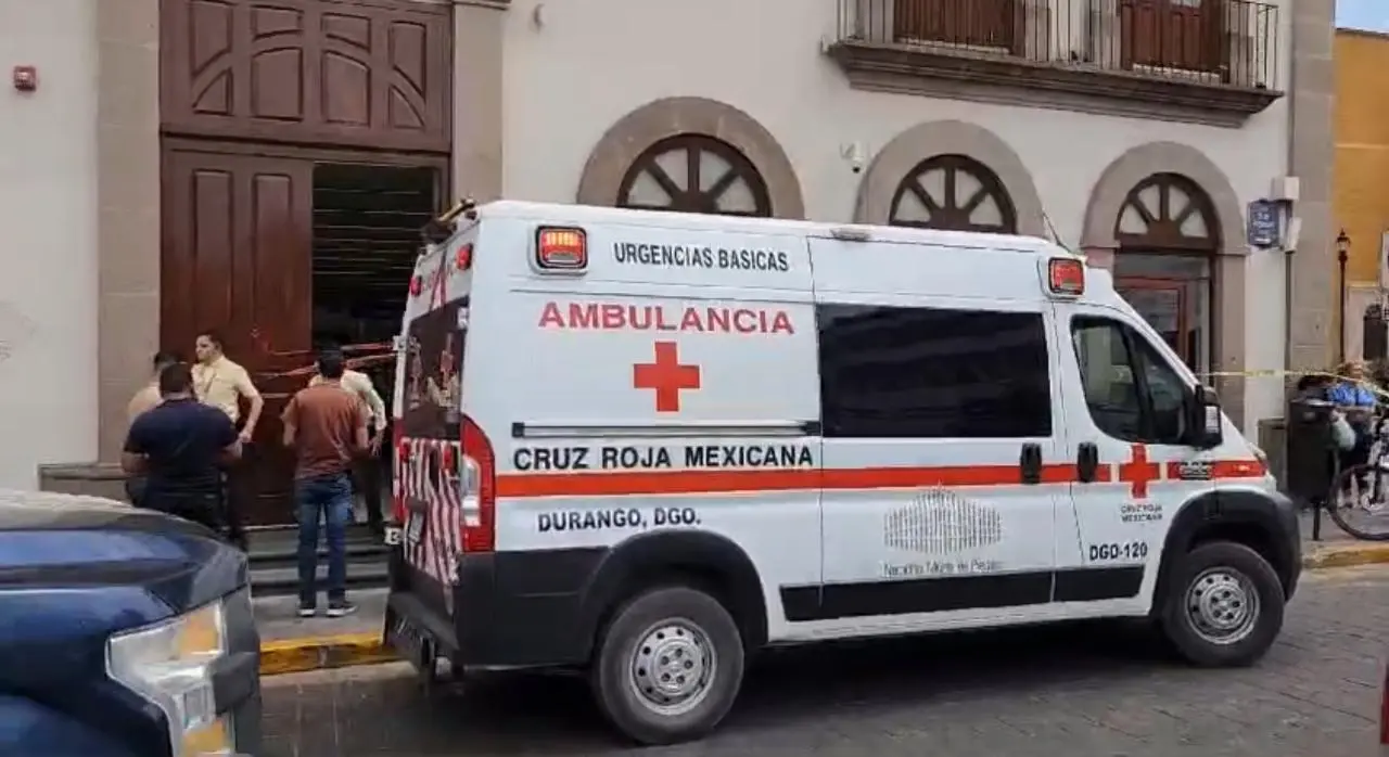 Feminicidio tienda departamental