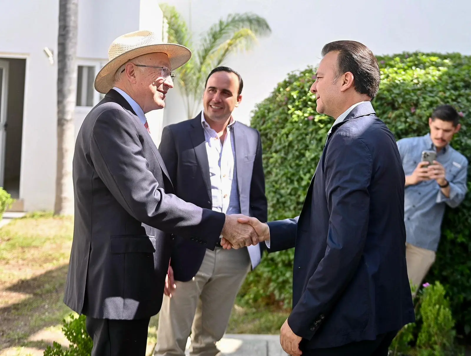 Durango y Coahuila unidos para fortalecer inversiones, seguridad y migración