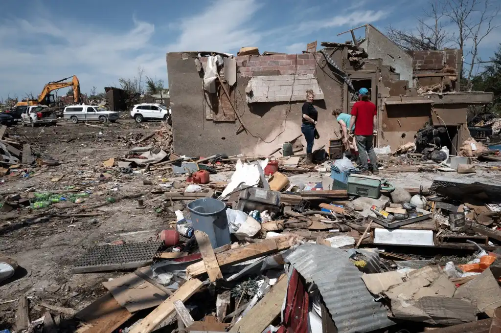 Tornado deja cinco muertos en EUA; van 800 de estos fenómenos en 2024