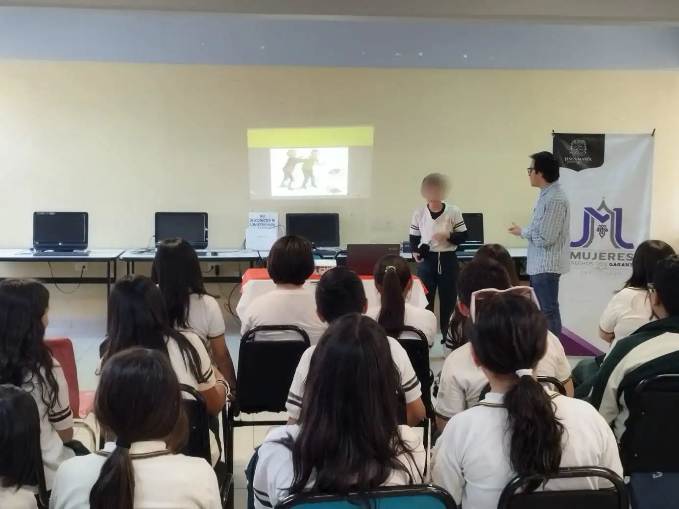 Promueve Jesús María programa contra estereotipos de género