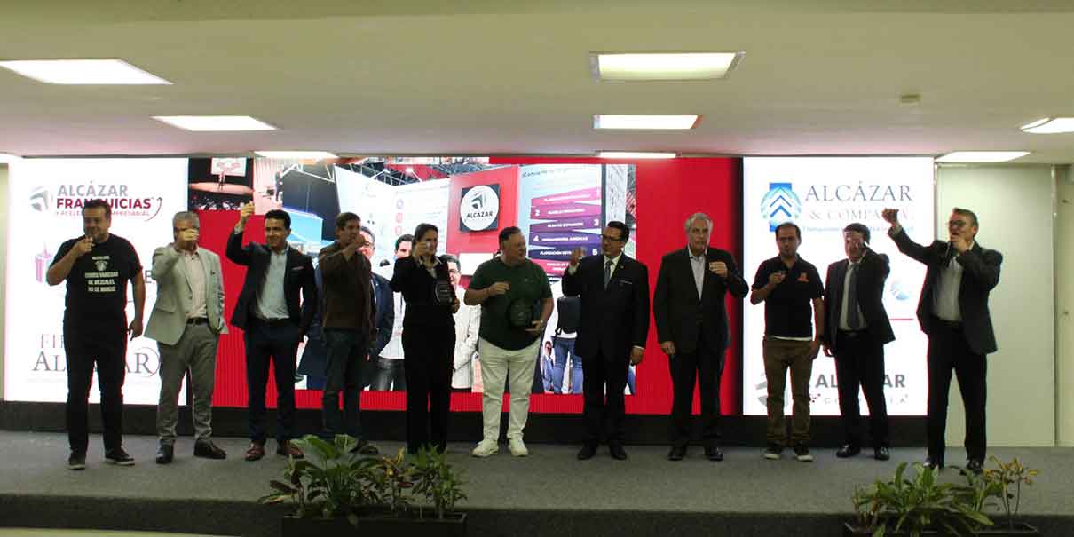 Alcázar &amp; Compañía celebra 30 años