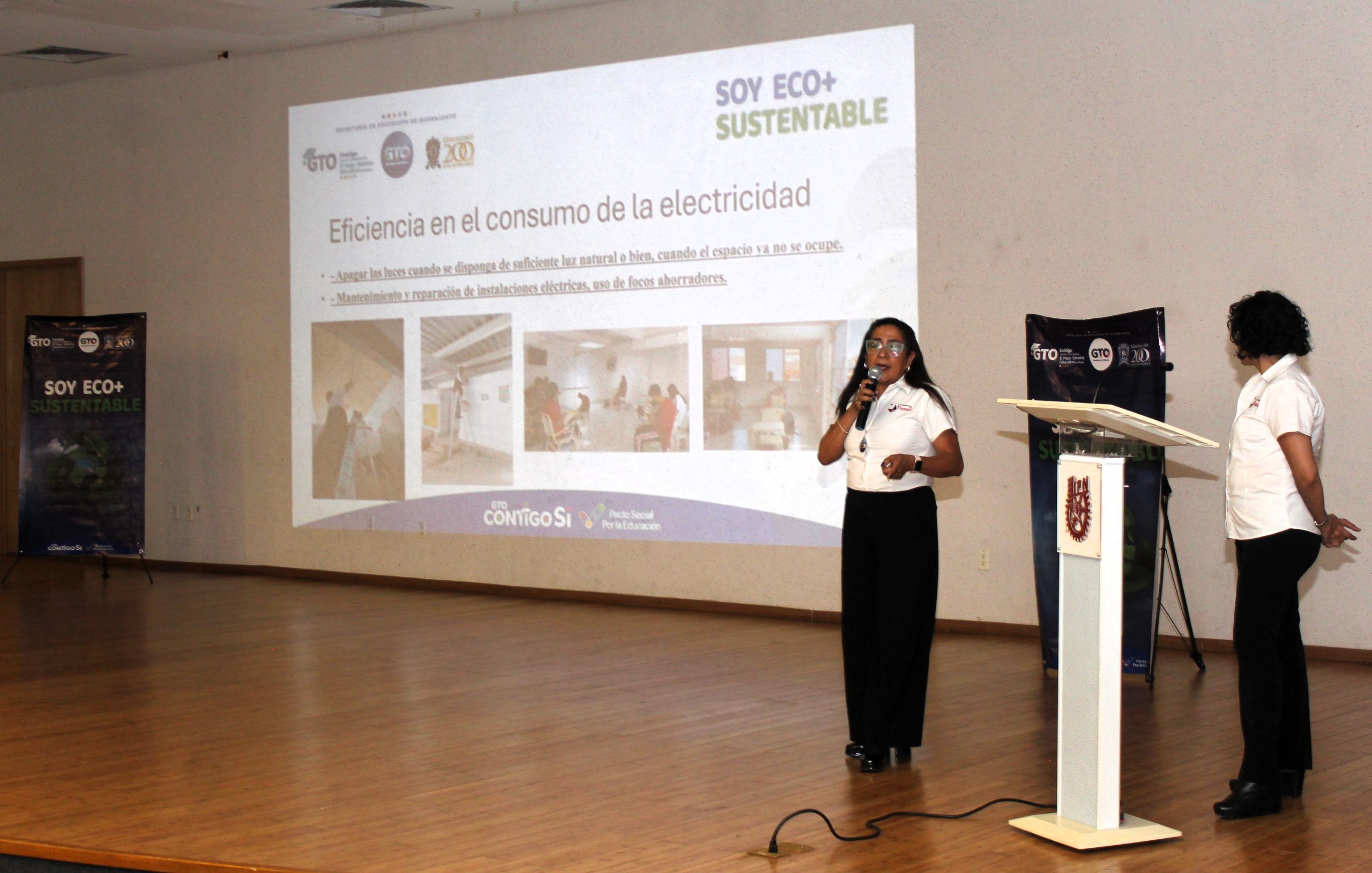Guanajuato premia a escuelas sustentables con la insignia ECO+