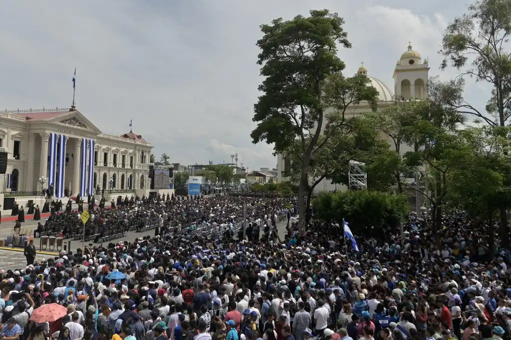 La economía, el nuevo desafío de Nayib Bukele después de la violencia