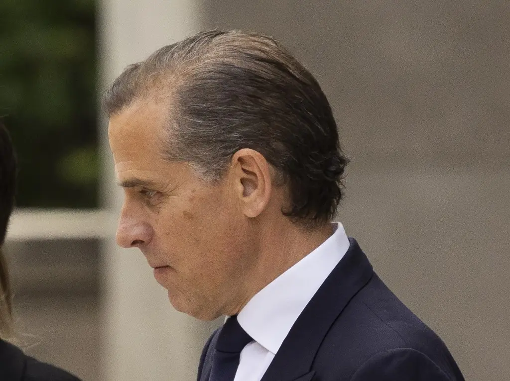 Hunter Biden es declarado culpable de tres cargos graves por posesión de armas