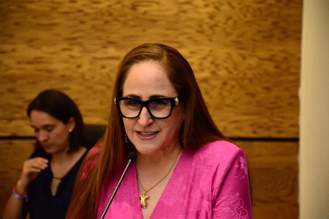 Mujeres tienen menos participación económica, sigue la brecha de género: Carrillo Quiroga