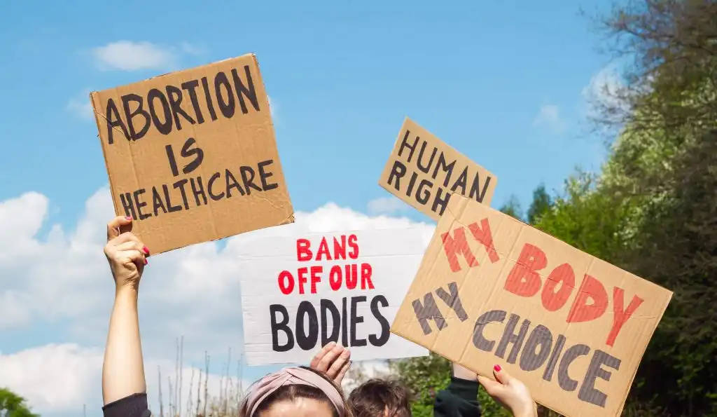 Mujeres abortar conservadores
