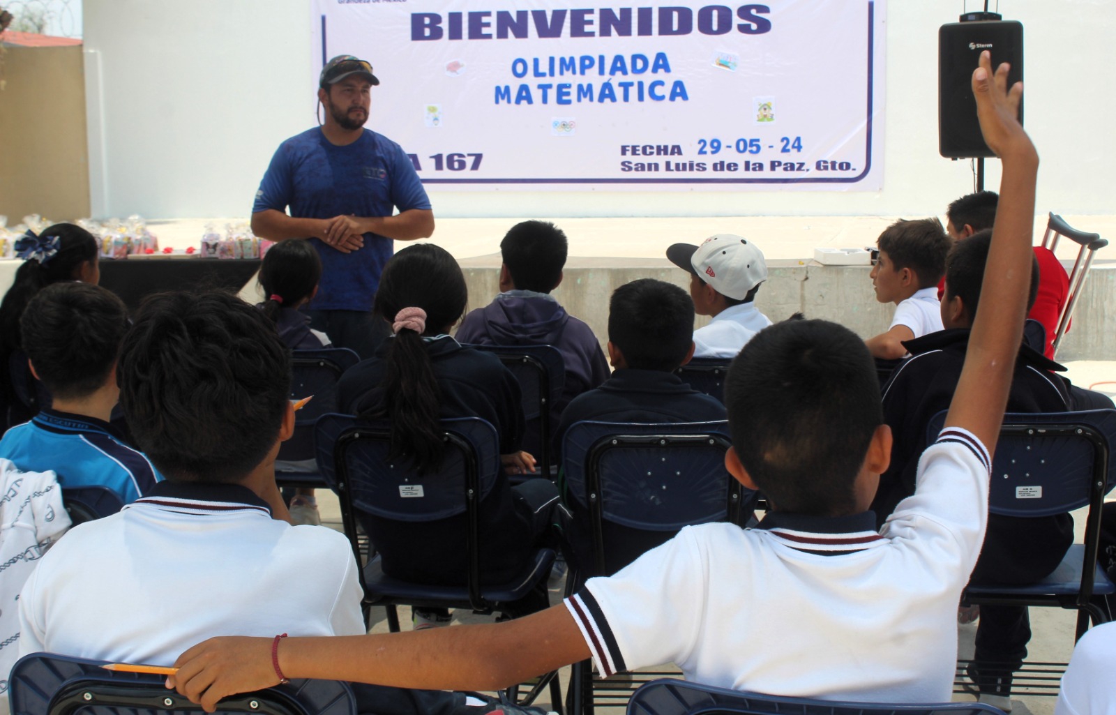 Estudiantes de la Región Noreste participan en eventos innovadores que promueven el aprendizaje práctico y dinámico de matemáticas, mejorando su rendimiento y entusiasmo.
