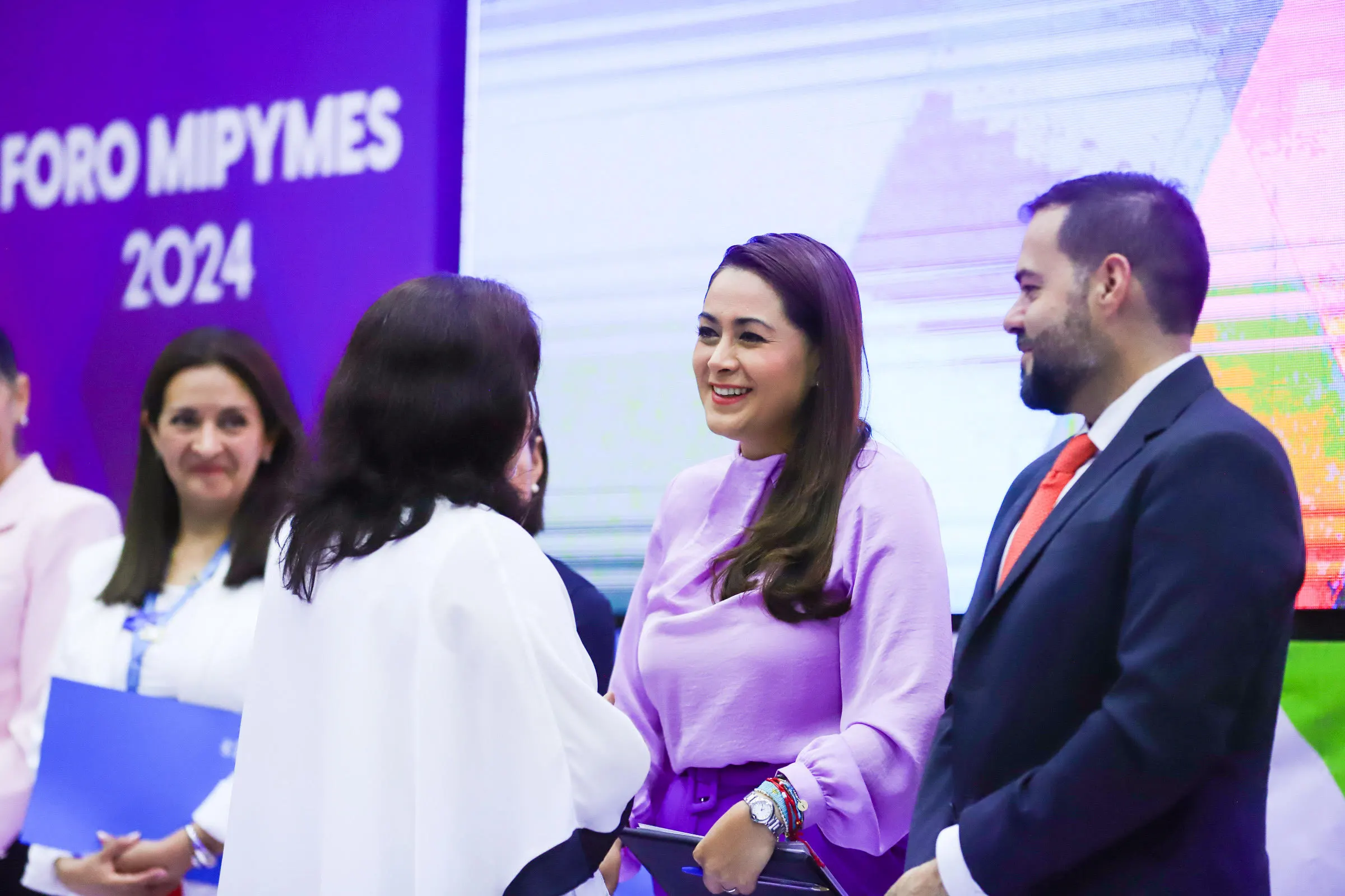 Durante administración de Tere Jiménez se han destinado 85 millones de pesos a MIPYMES