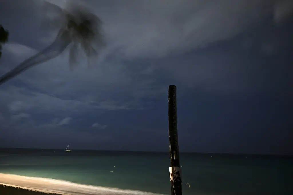 El huracán &#8216;Beryl&#8217; se convierte en categoría 4 y es &#8216;extremadamente peligroso&#8217;