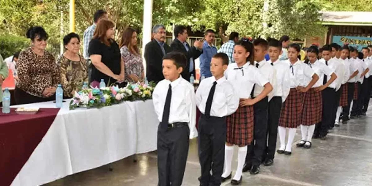 SEP Puebla: prohibido condicionar entrega de documentos