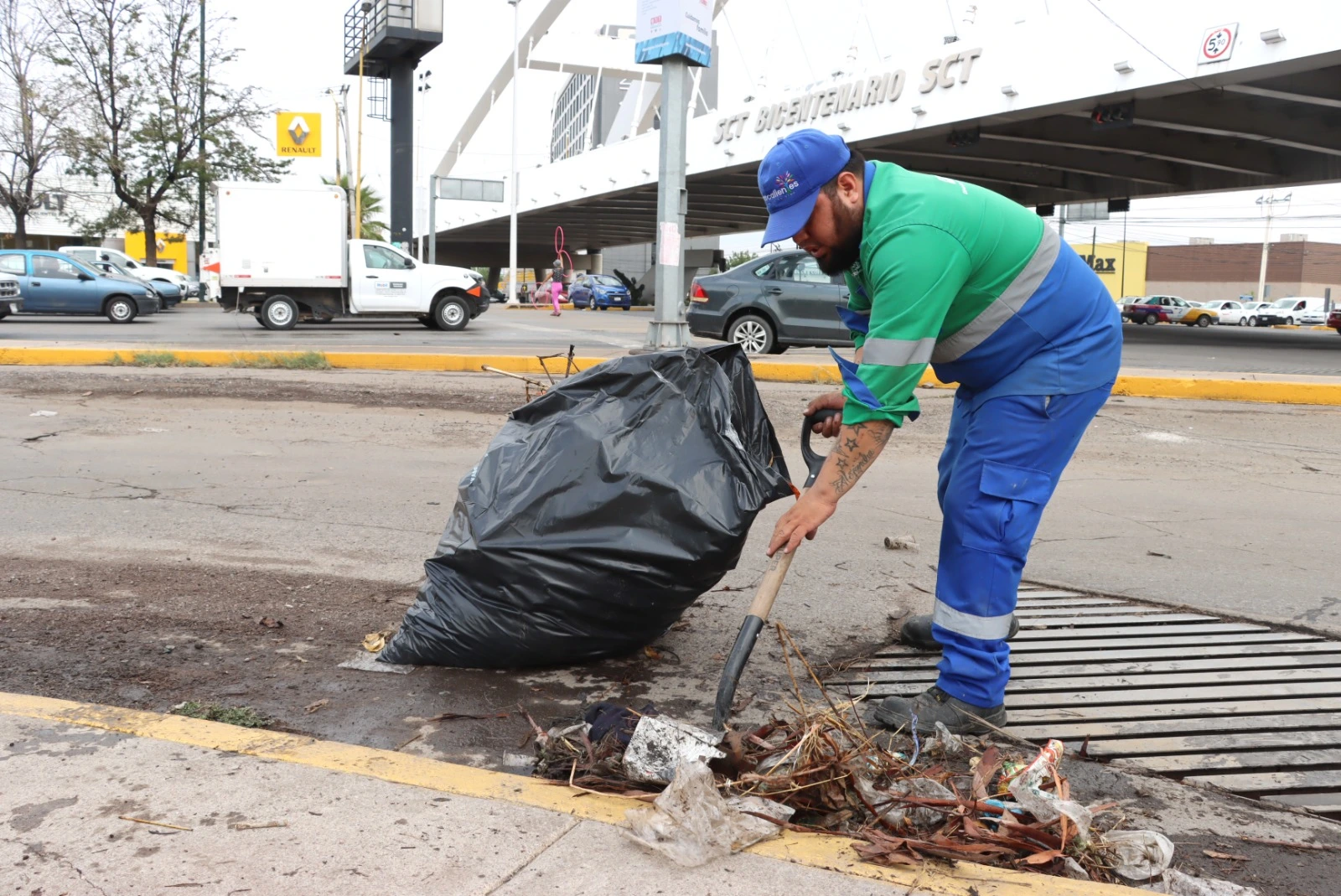 Grasa de carnicerías y basura: principales obstructores de alcantarillados