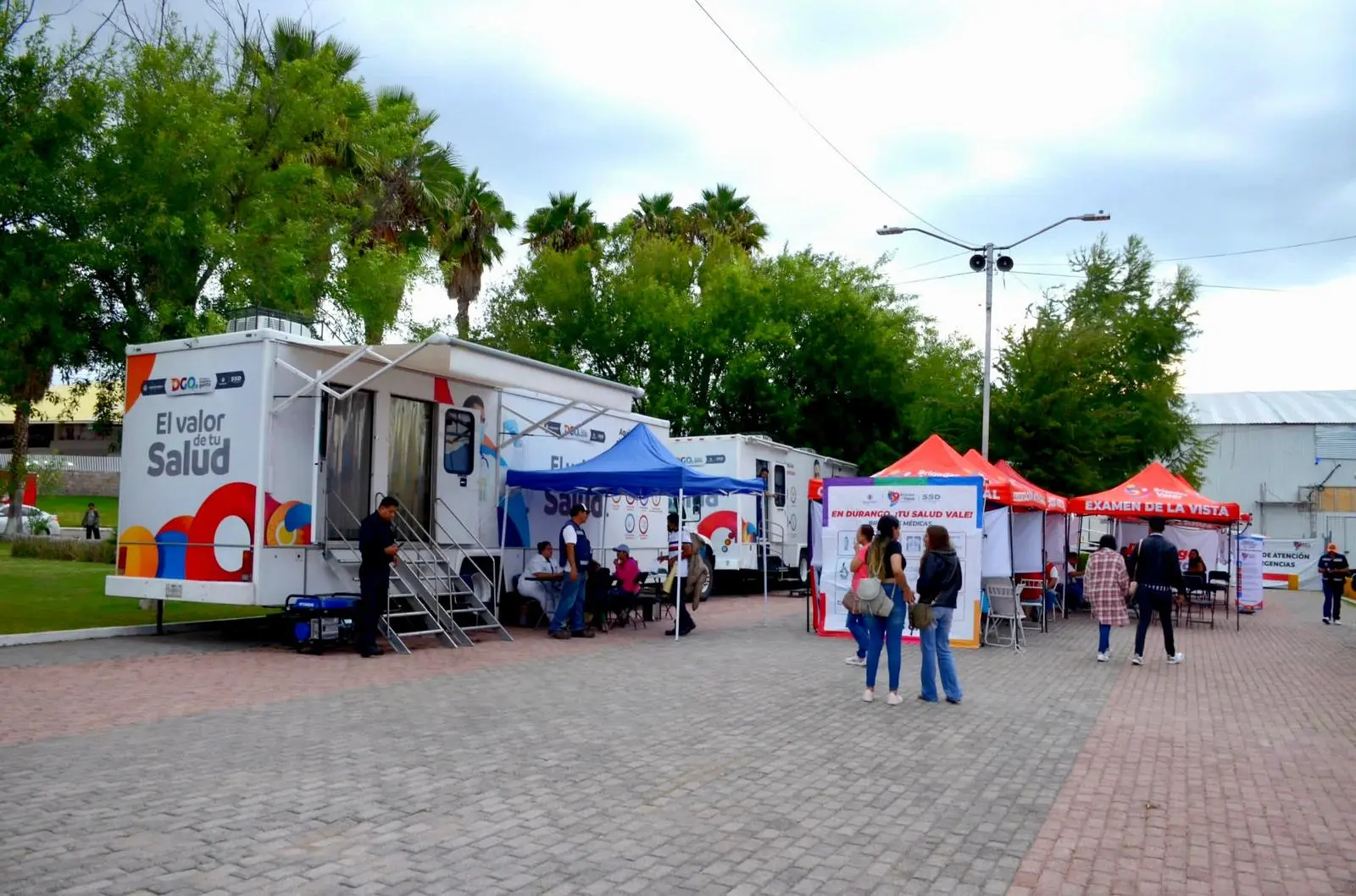 Van más de mil atenciones médicas en el “hospital rodante” de la Feria