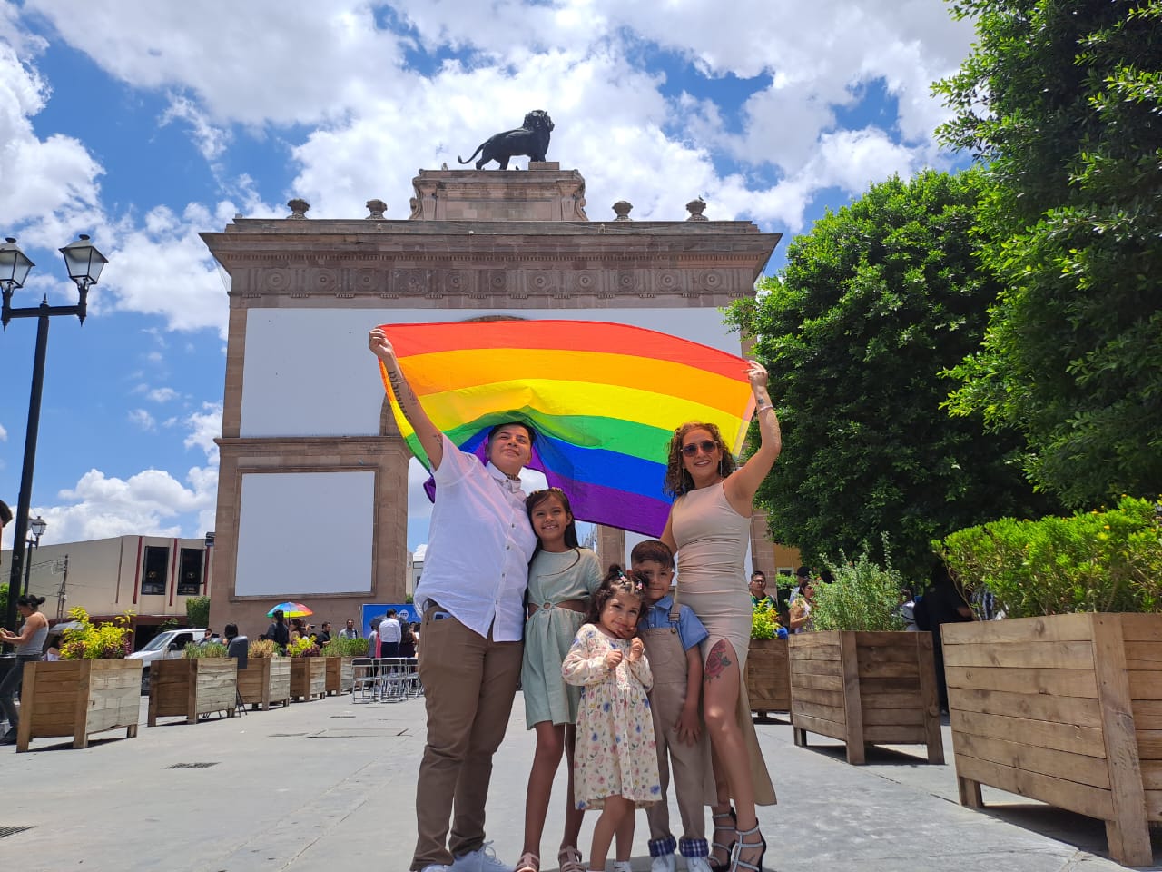 Guanajuato suma más de 840 matrimonios igualitarios en una década