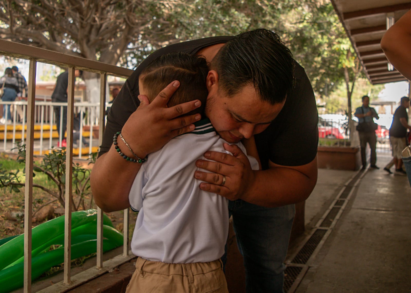 Niñas y niños de educación básica regresan a clases 