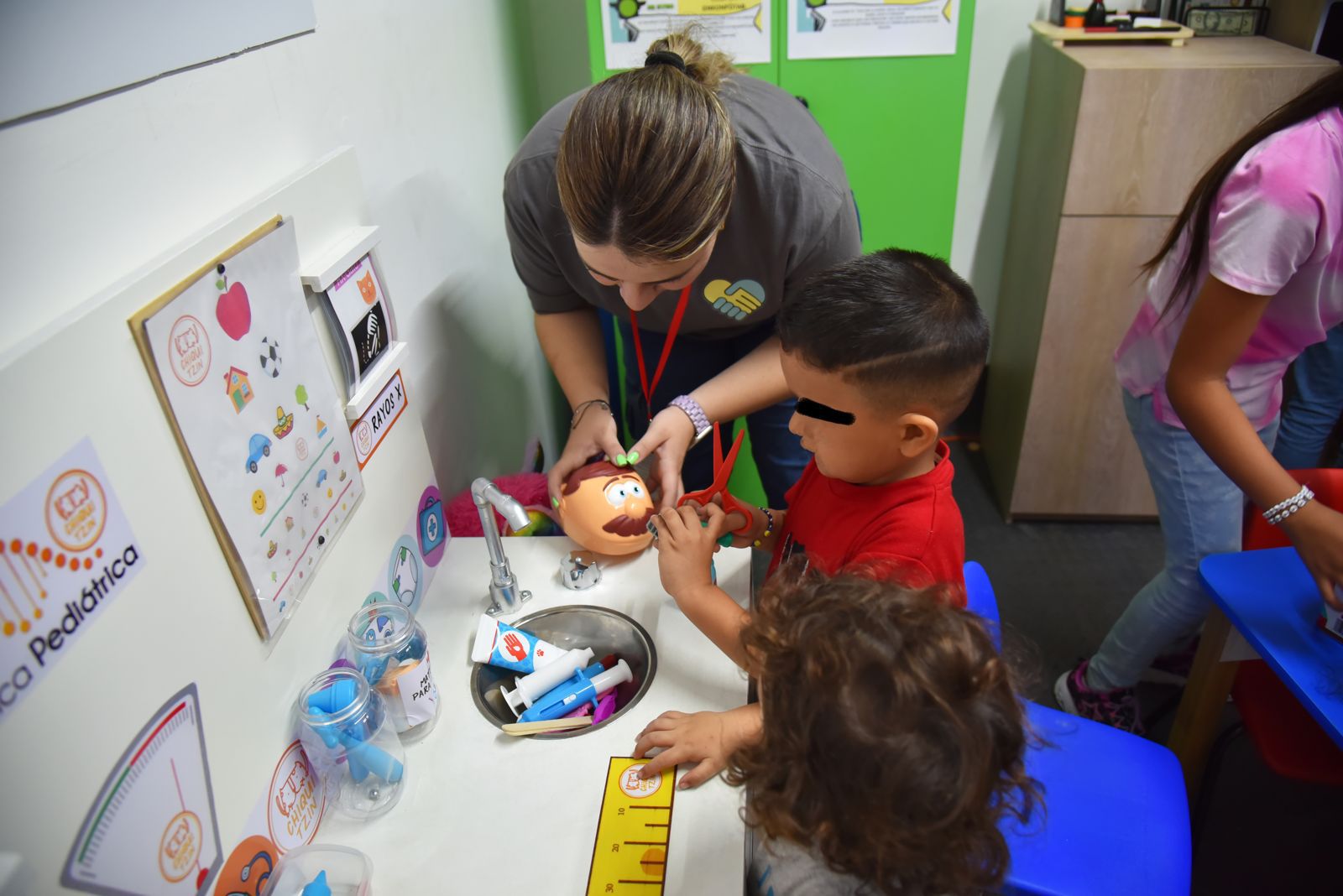 Inauguran octava ludoteca infantil en alianza para la salud de las y los refugiados