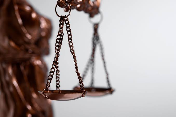 La política no sentencia justicia