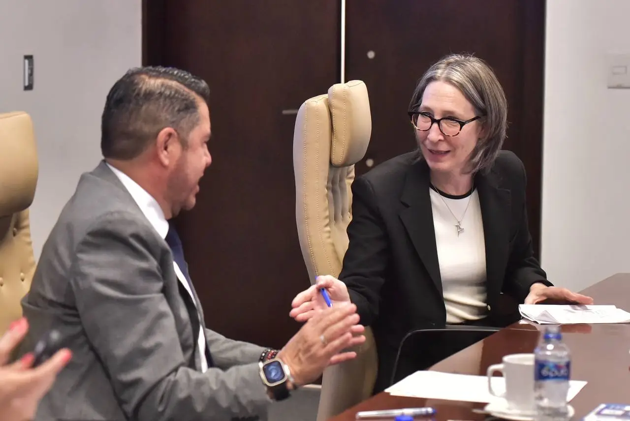 Autoridades de seguridad pública se reunieron con representantes de la delegación de Quebec, Canadá
