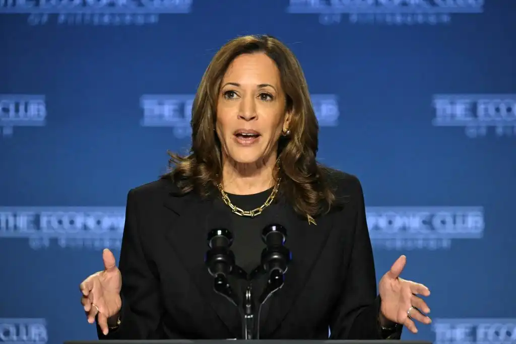 Kamala Harris y su estrategia sobre las armas de fuego: &#8216;Tengo una en casa&#8217;