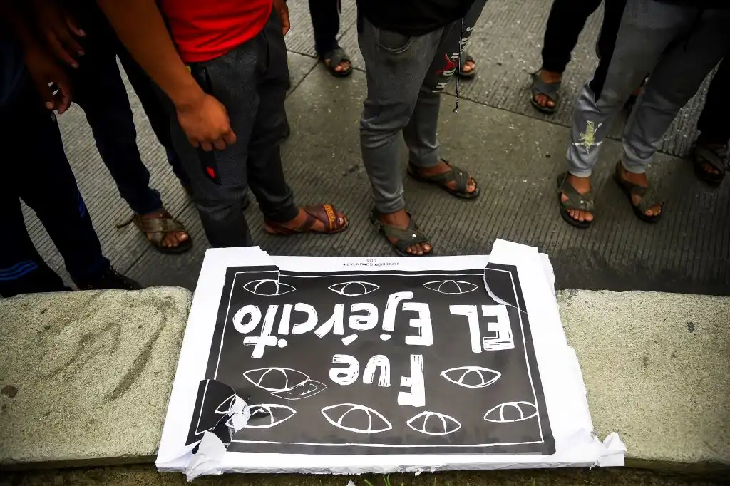 Ayotzinapa, 10 años: &#8216;Aún estamos lejos de conocer la verdad&#8217;