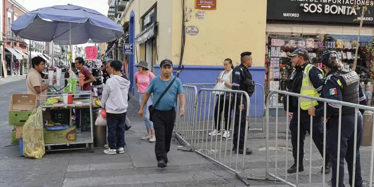 Cierre de calles se mantiene por falta de acuerdo con ambulantes