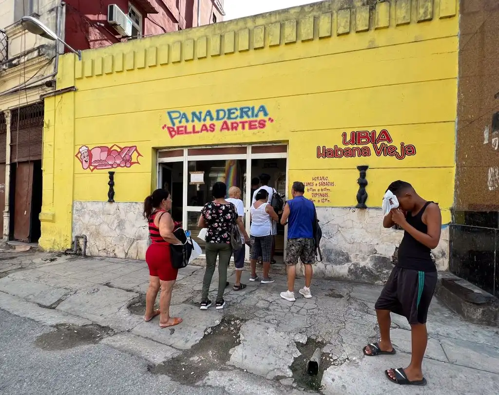 Escasez de arroz, café y aceite: la grave crisis que sacude a Cuba