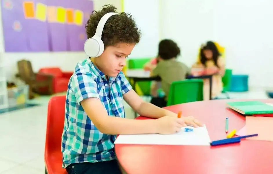 La obesidad durante el embarazo duplica el riesgo de autismo en los niños