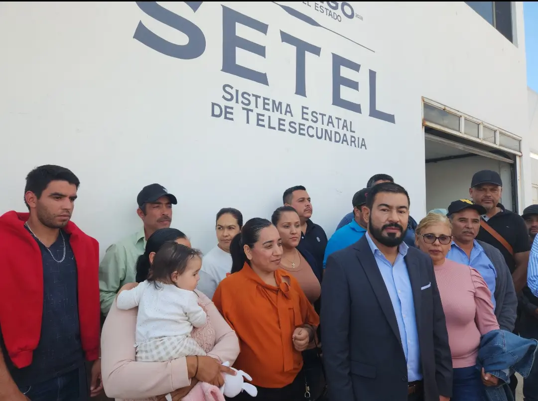 Falta de maestro en Telesecundaria deja sin clases a estudiantes en Otáez