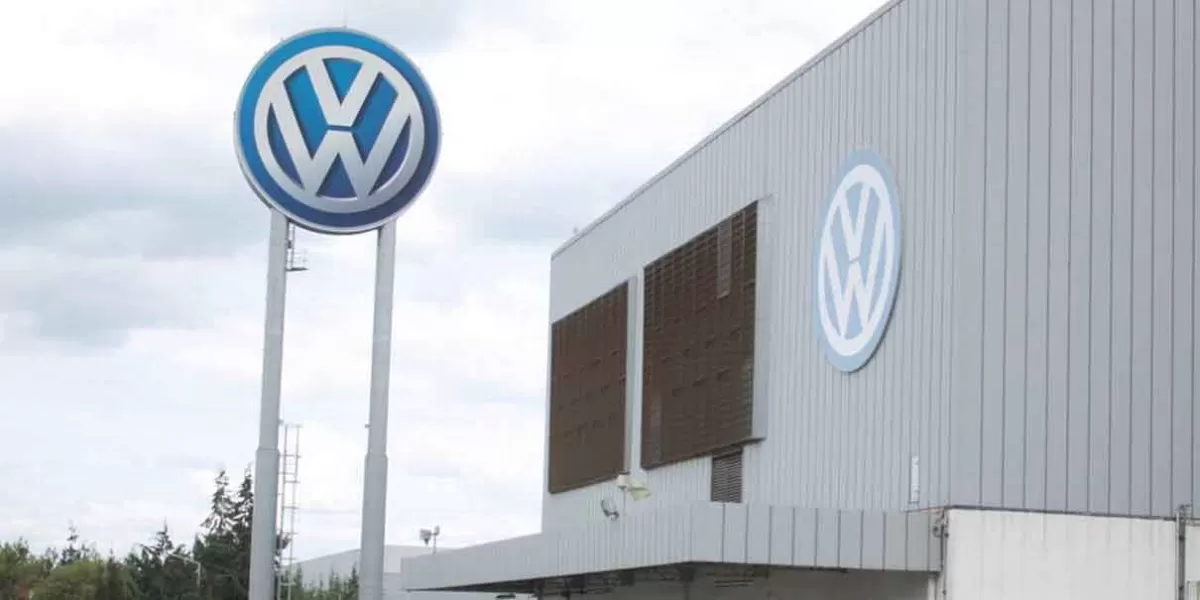 Se buscarán atraer inversiones de Europa a Puebla; no se tocará conflicto salarial de Volkswagen