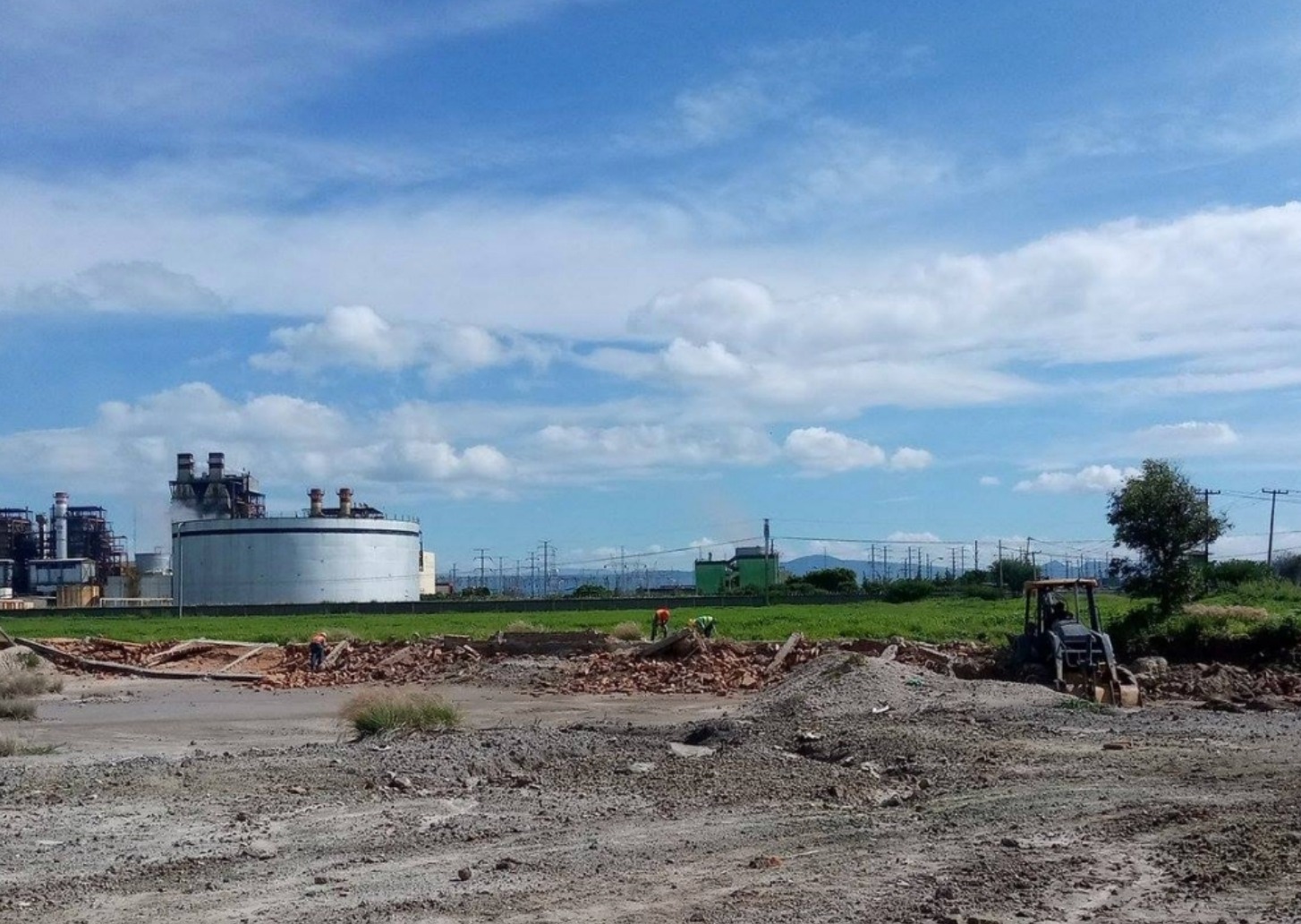 Tras 24 años de abandono e impunidad, van por resolver contaminación en Tekchem, Salamanca