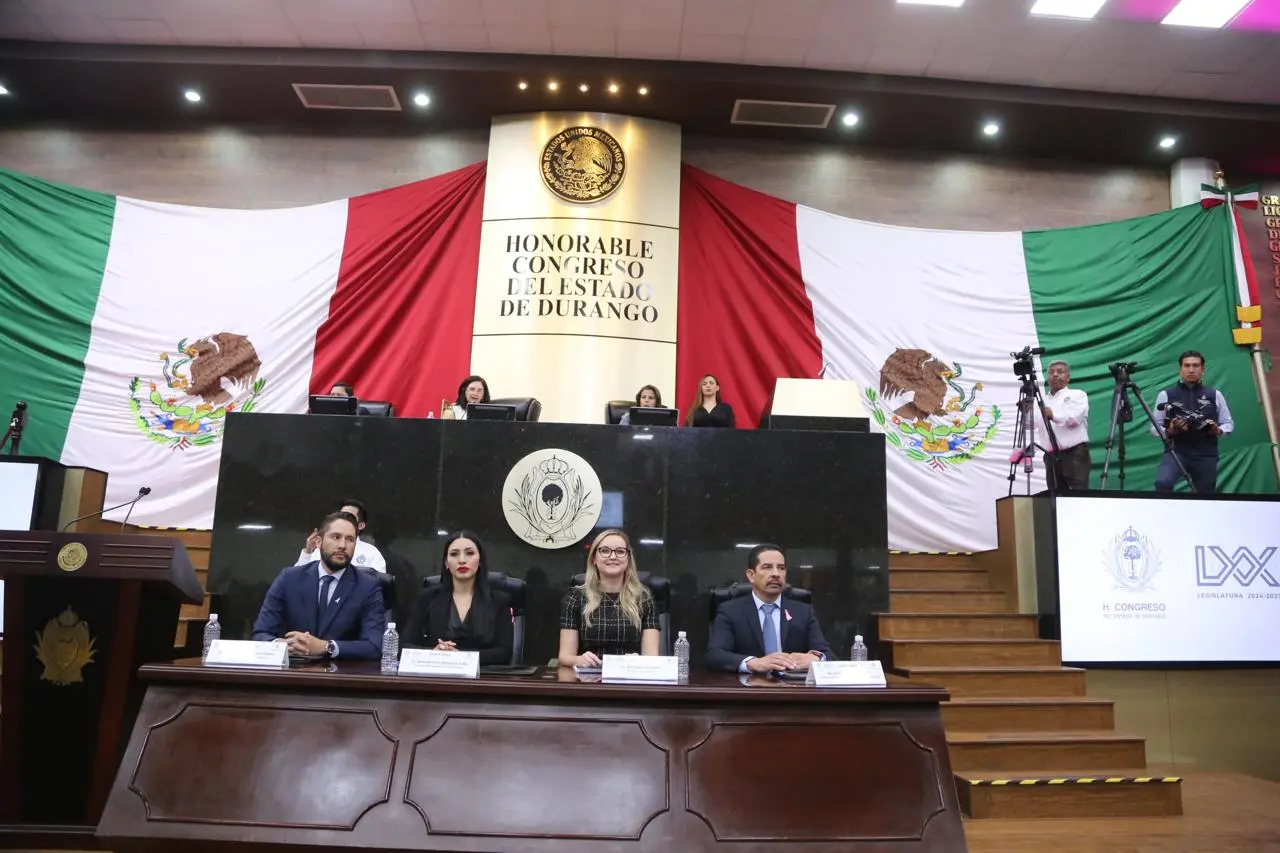 Continúan comparecencias de funcionarios en el Congreso de Durango