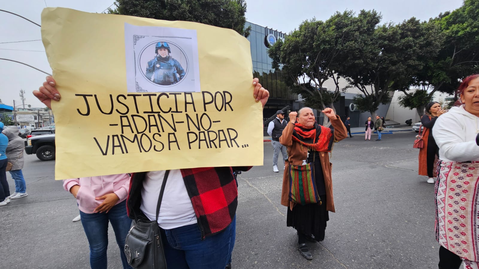 Familiares de Adán Morales exigen detención de elementos de GN como responsables de su homicidio
