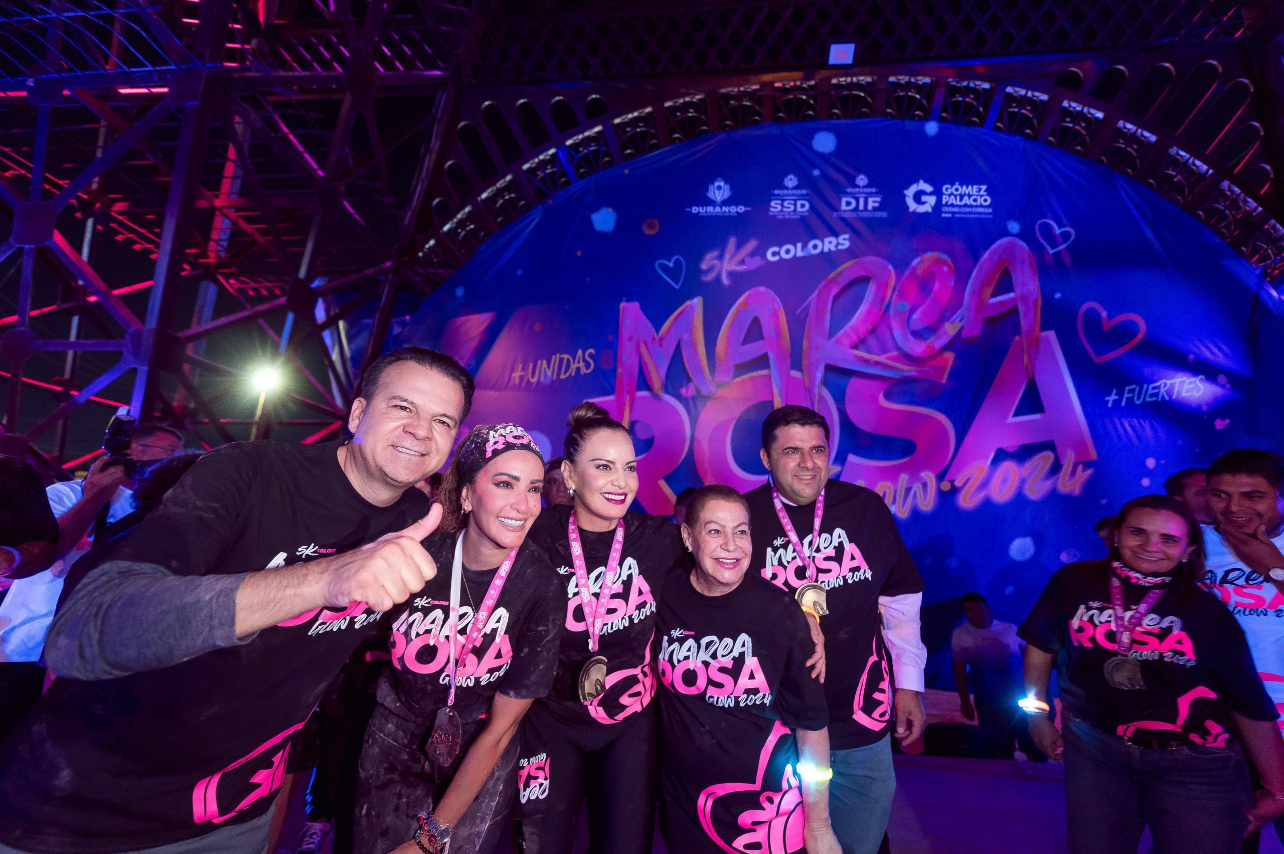 Carrera “Marea Rosa Glow 5k” en Durango contra el cáncer de mama en La Laguna