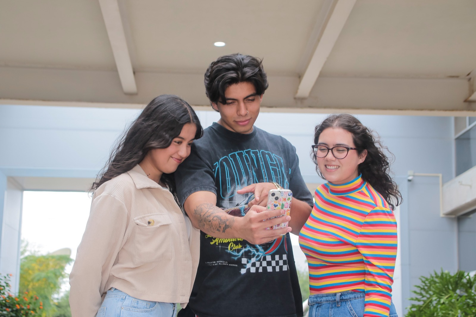 Mal uso de redes sociales repercute en la autoimagen y la salud de los jóvenes: UAA