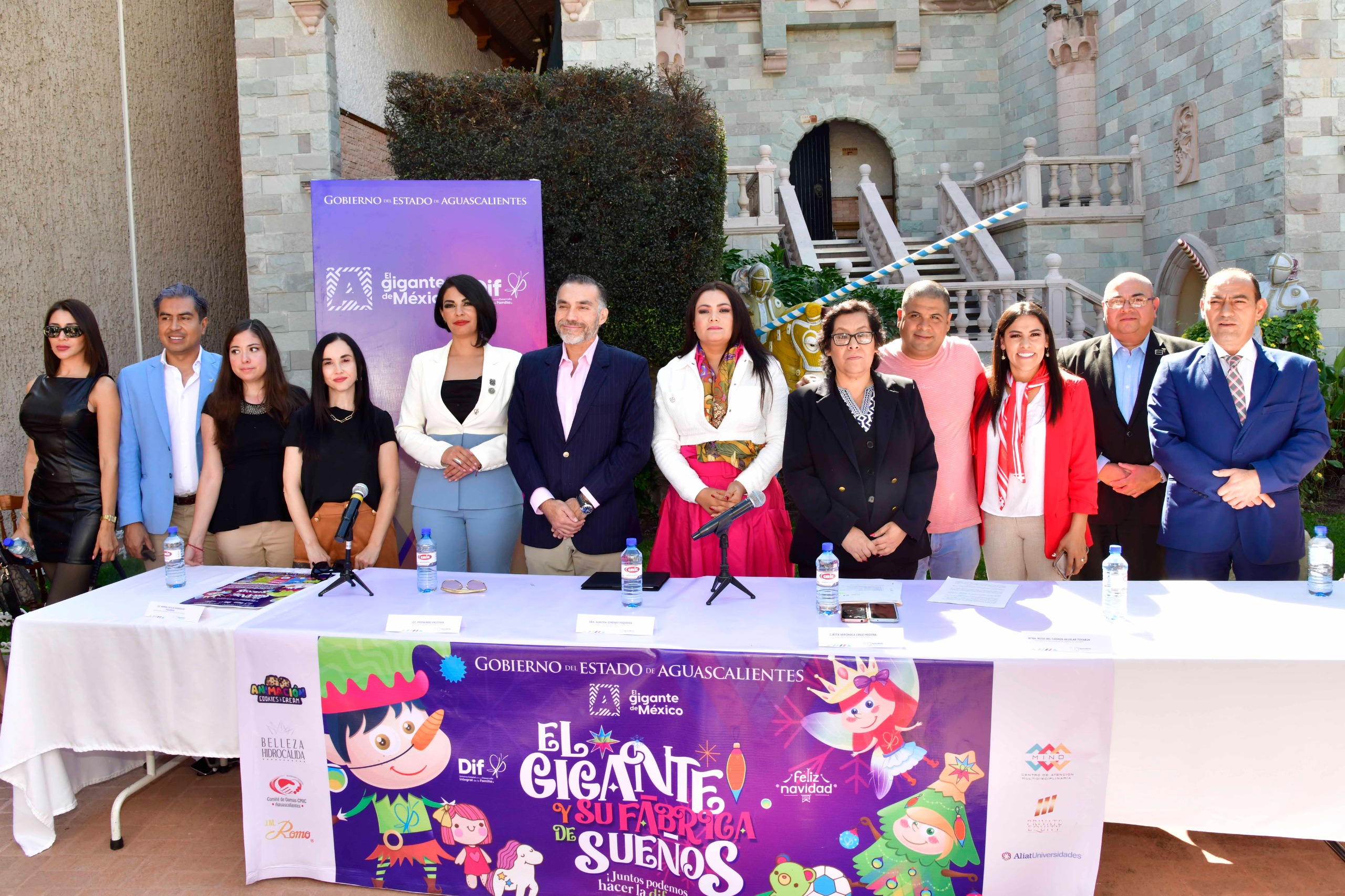 ¿Te gustaría donar juguetes esta Navidad? DIF abre campaña para beneficiar a niños vulnerables