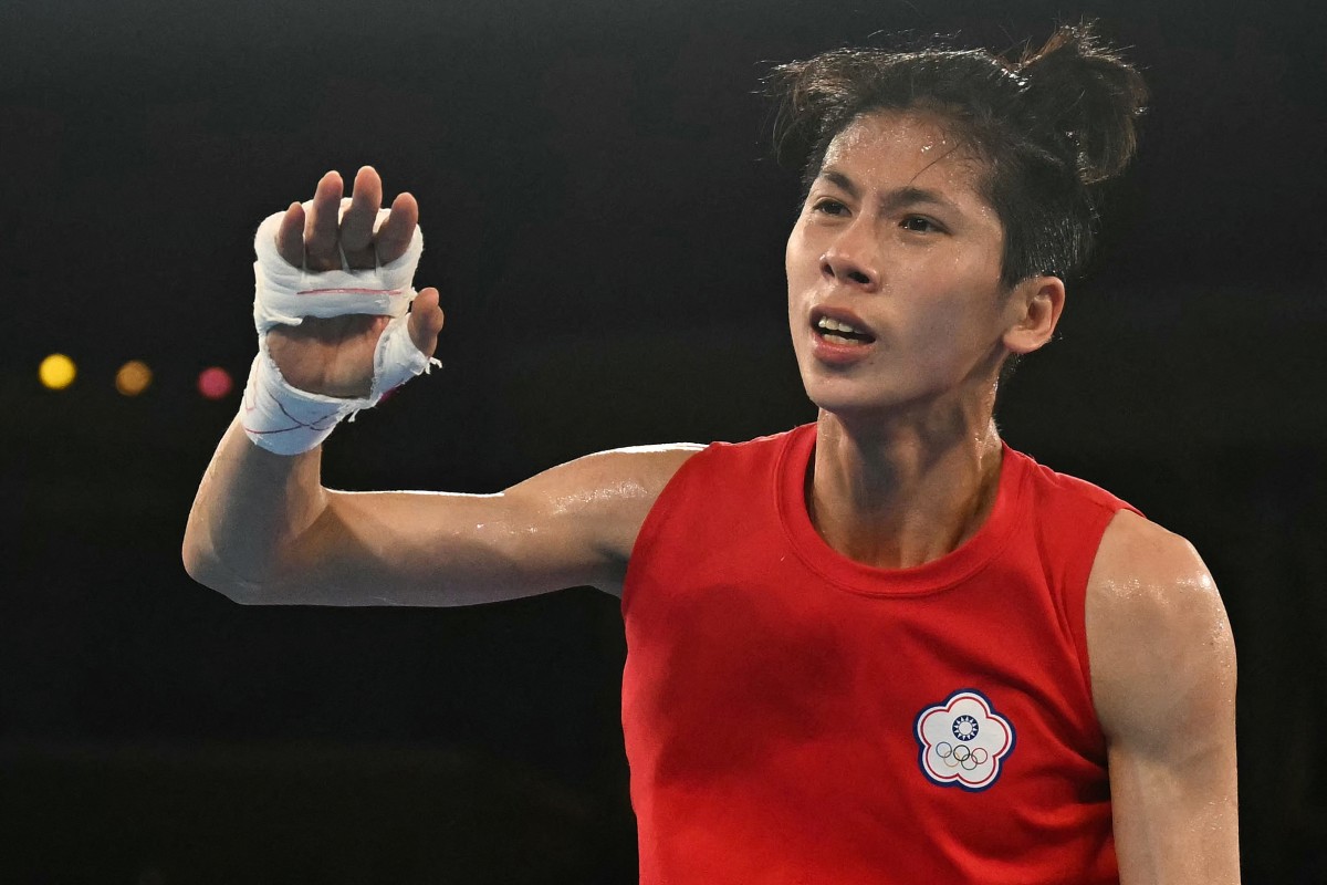 Boxeadora, campeona en París, abandona torneo en el que se cuestionó su género