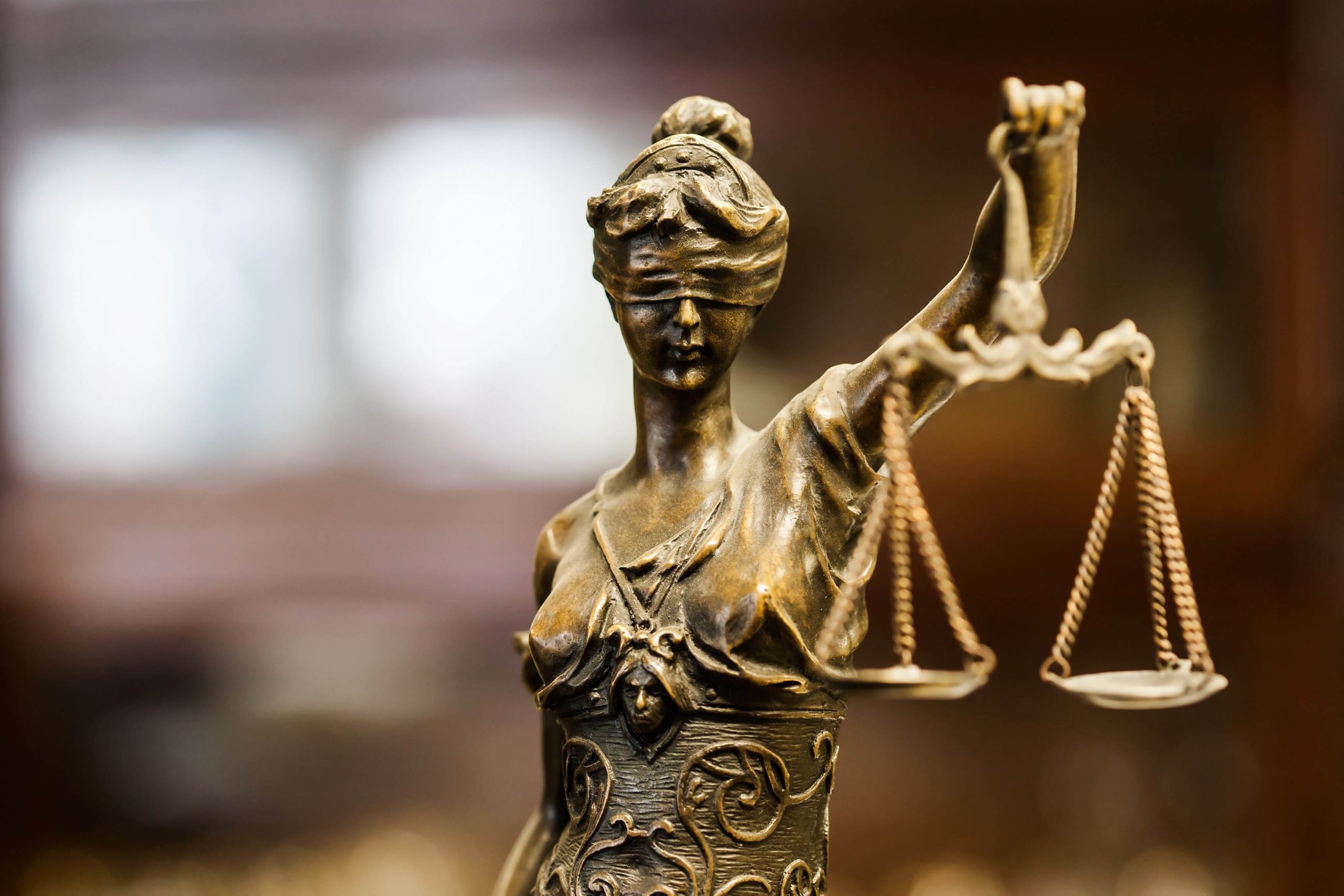La justicia no está en el “toca, toca”