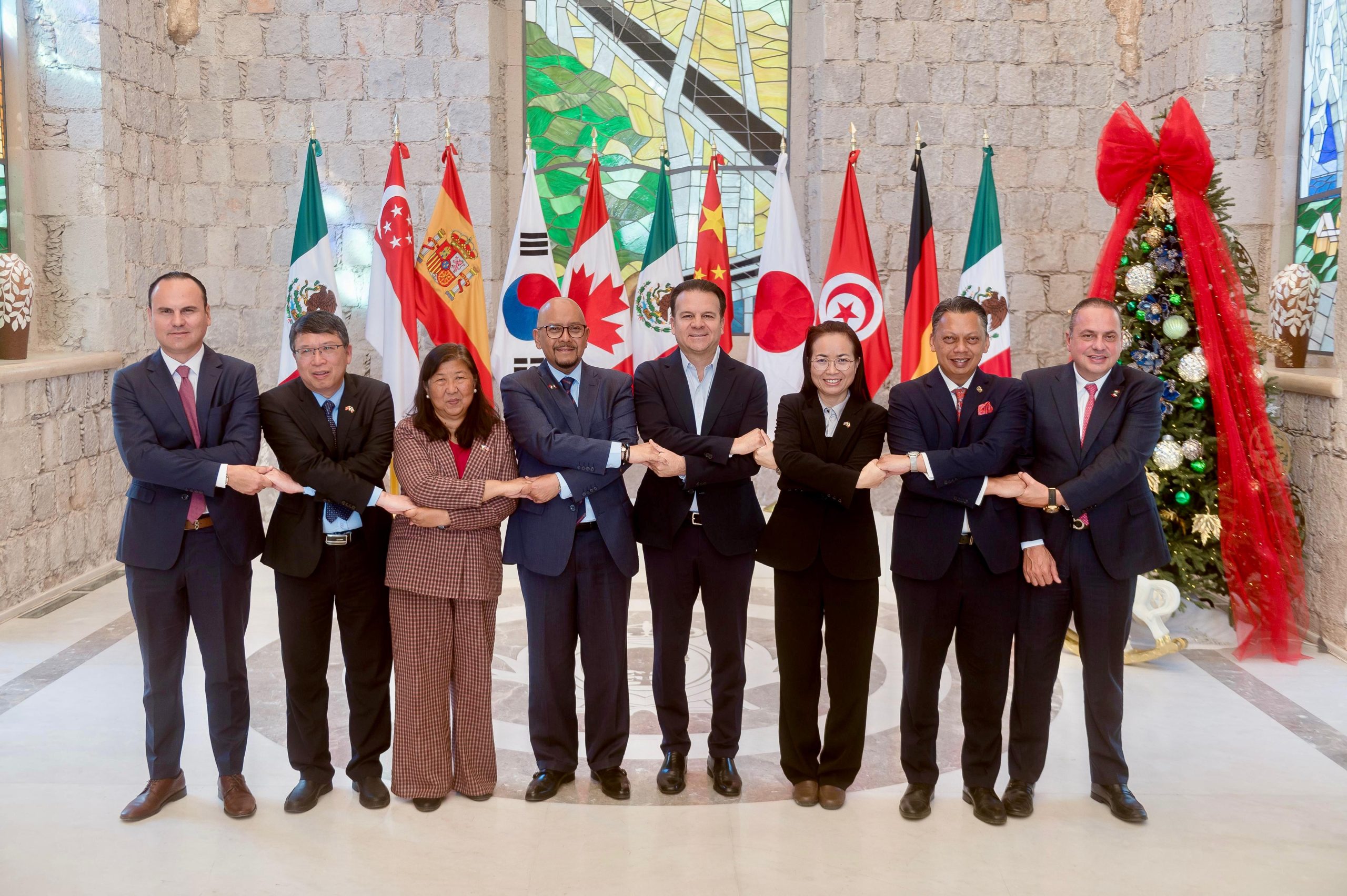 Indonesia, Malasia y hasta Vietnam: Durango firma acuerdos con países de Asia