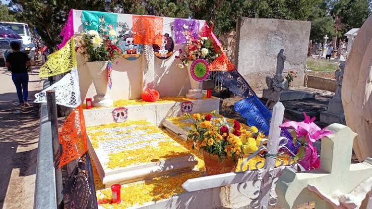 Más de 150 mil visitantes en romería del 2 de noviembre en Durango capital