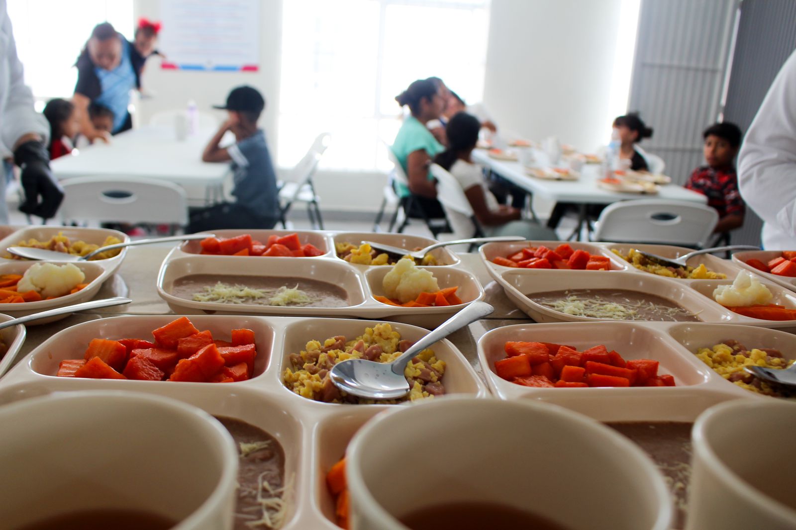 Comedores comunitarios entregaron más de 120 raciones en 2024
