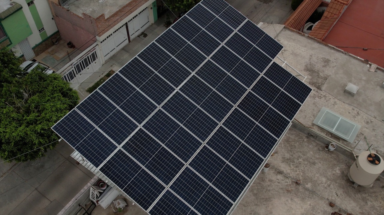 Ofrecen créditos para adquirir paneles solares en Aguascalientes