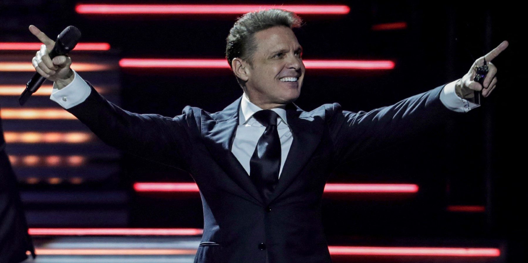 Luis Miguel termina su gira 2024 en Buenos Aires con dos recitales