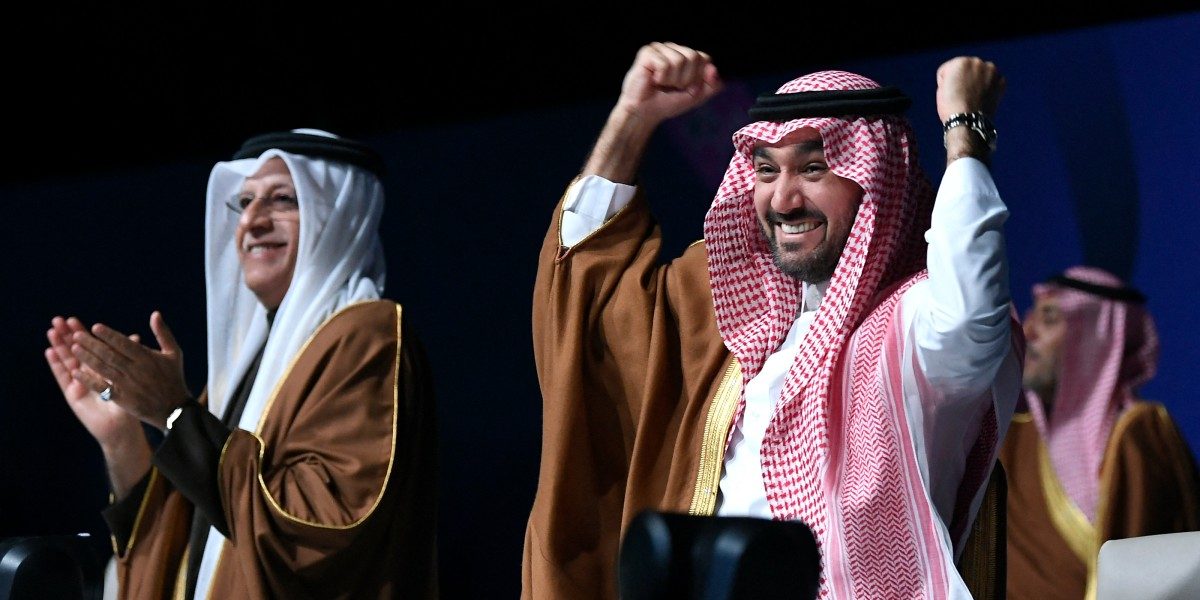 Arabia Saudita será la sede del Mundial de Futbol 2034; no todos lo celebran