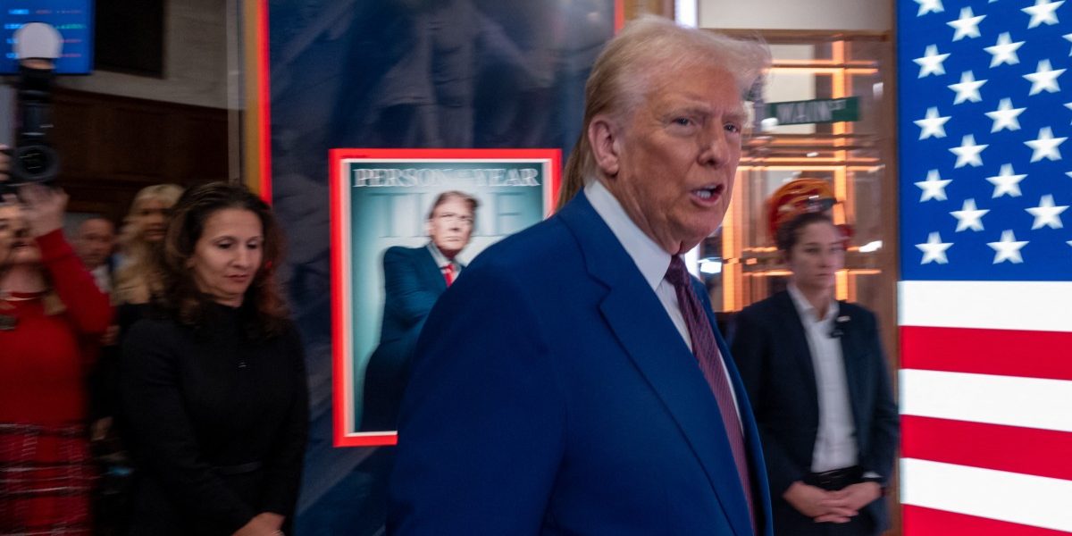 Donald Trump desdeña a personas trans