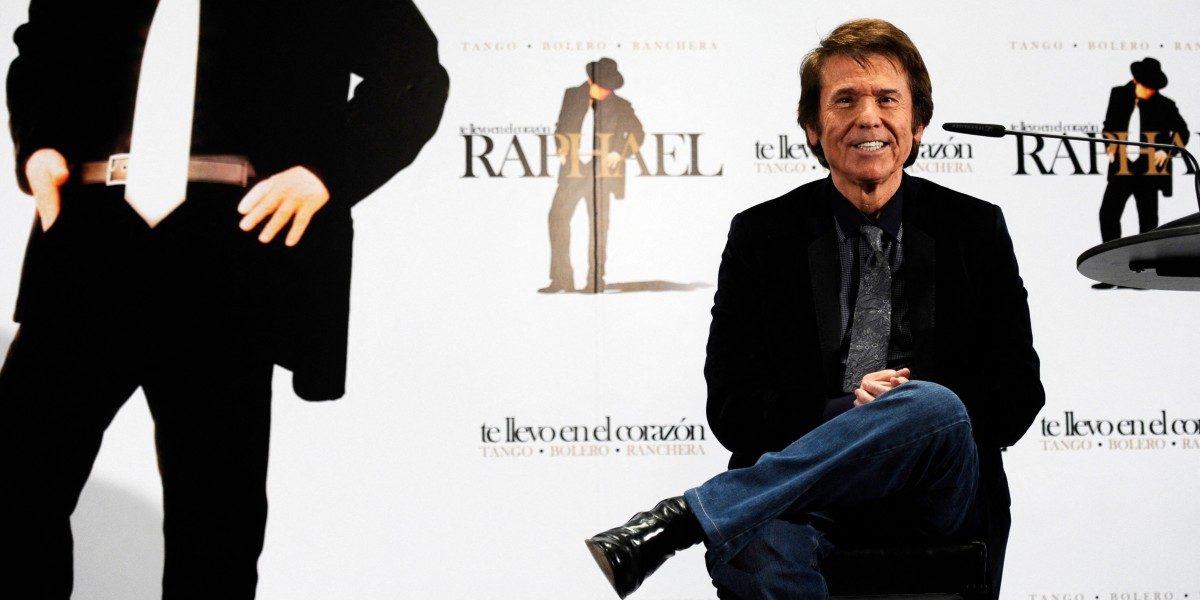 ¿Qué le pasó al cantante Raphael?