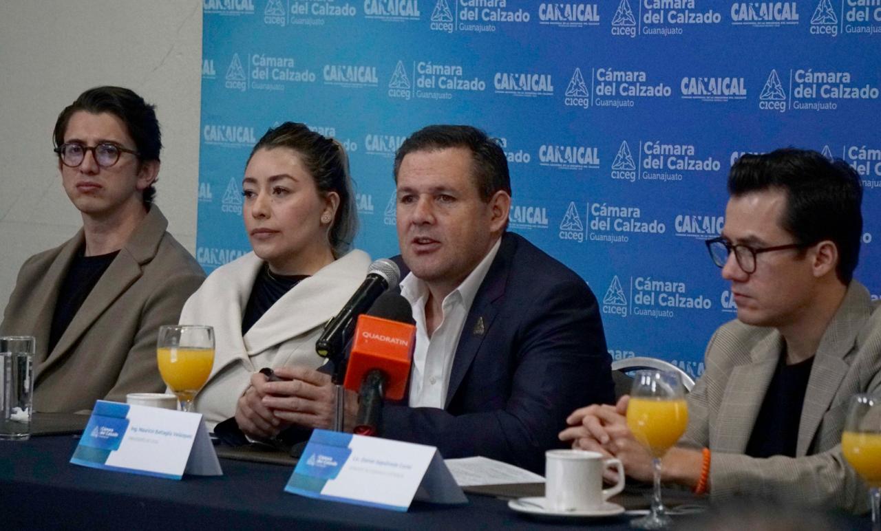 Calzado chino contribuye a la pérdida de más de 7 mil empleos del sector en León