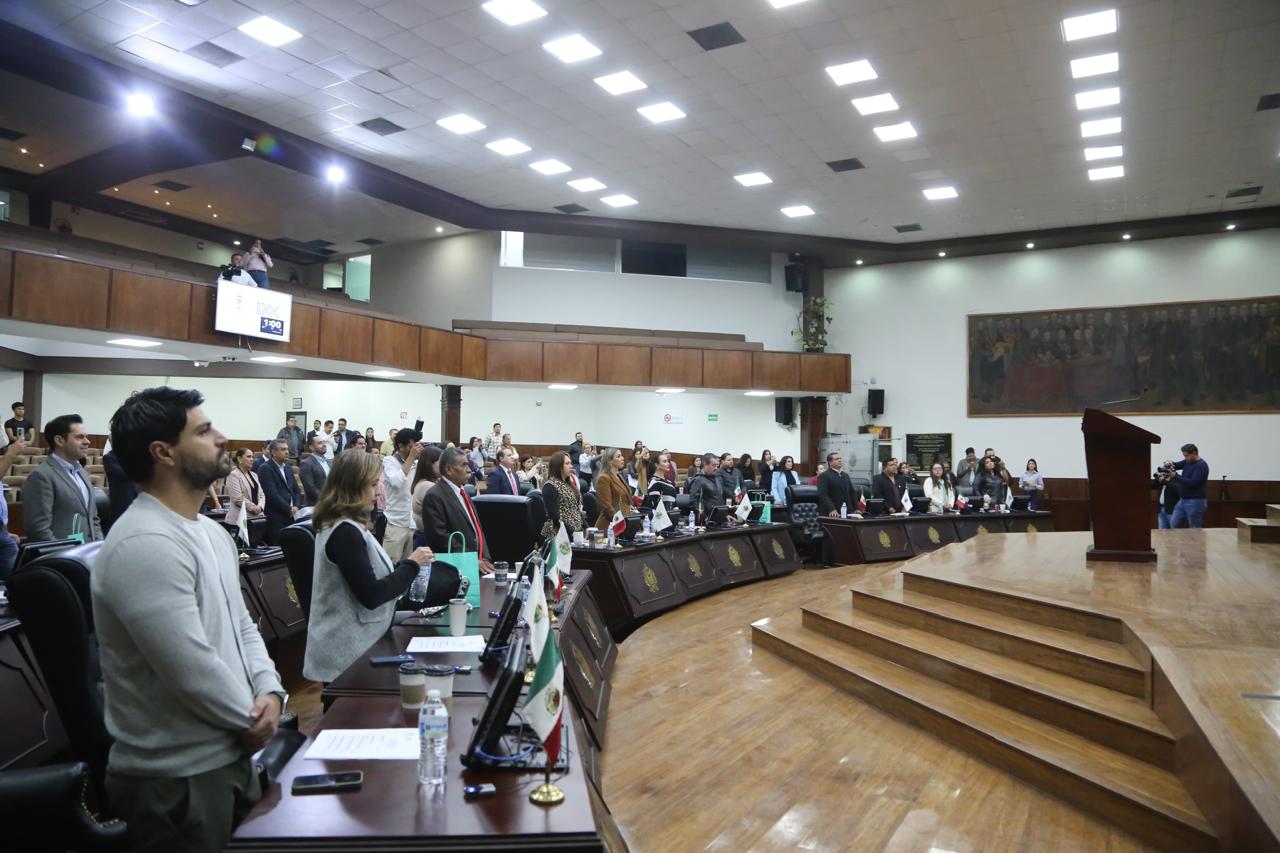 ¿Cuánto contempla y qué prioriza el Paquete Económico para Durango 2025? 