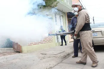 Realizan más nebulizaciones contra el dengue en estas colonias de León