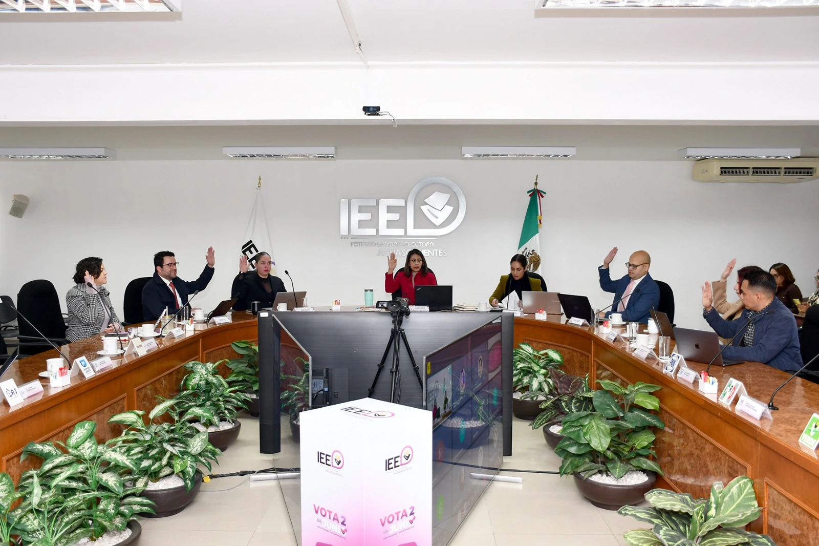 Más de 80 millones para partidos políticos este 2025