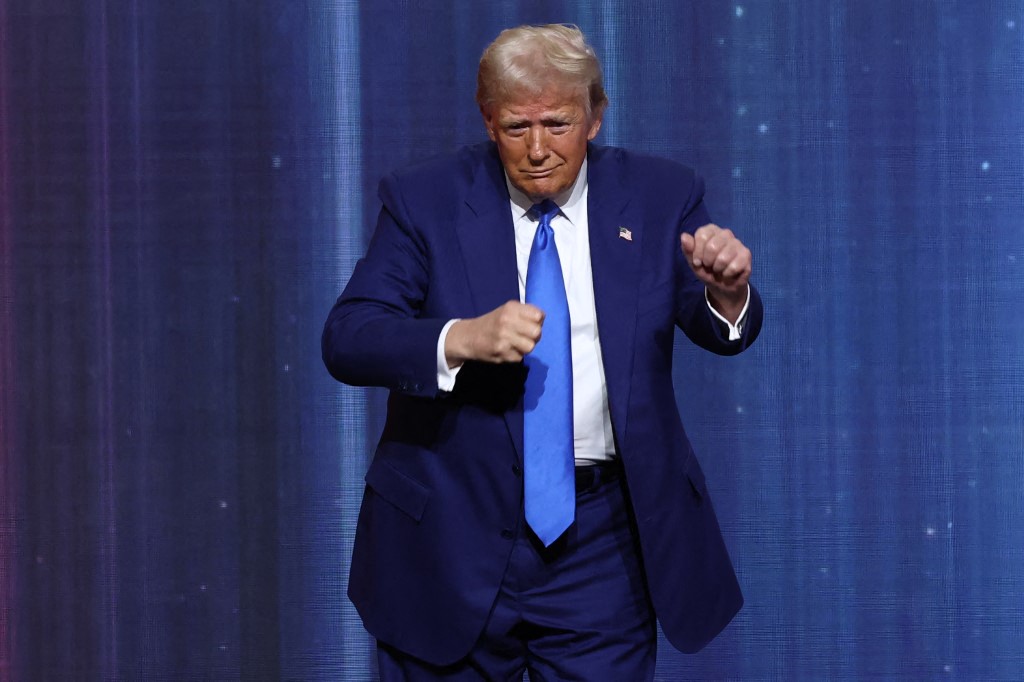 Donald Trump no tiene buena relación con las figuras del entretenimiento.