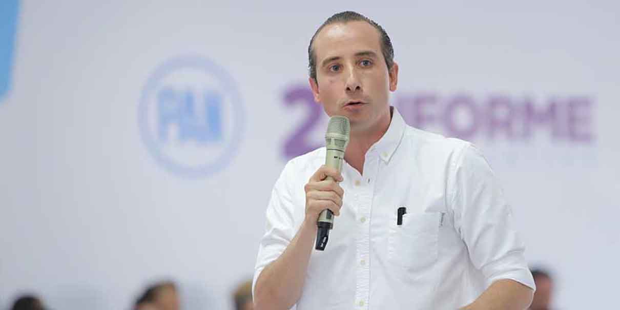 Cambio de estafeta en el PAN Puebla; Riestra promete fortalecer al partido